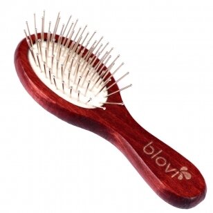 "Blovi Red Wood Pin Brush" - medinis ovalus mini šepetėlis su 18 mm metalineis smeigtukais, užsibaigiančiais rutuliuku